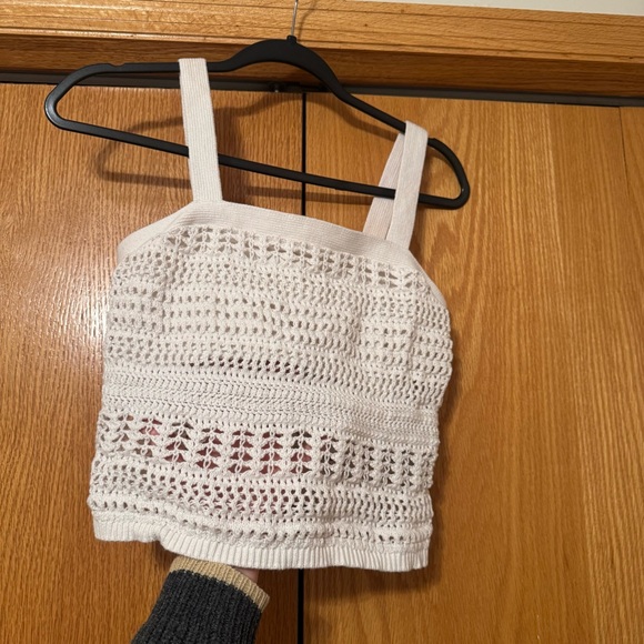 Abercrombie & Fitch crocheted women’s crop top - Picture 4 of 8
